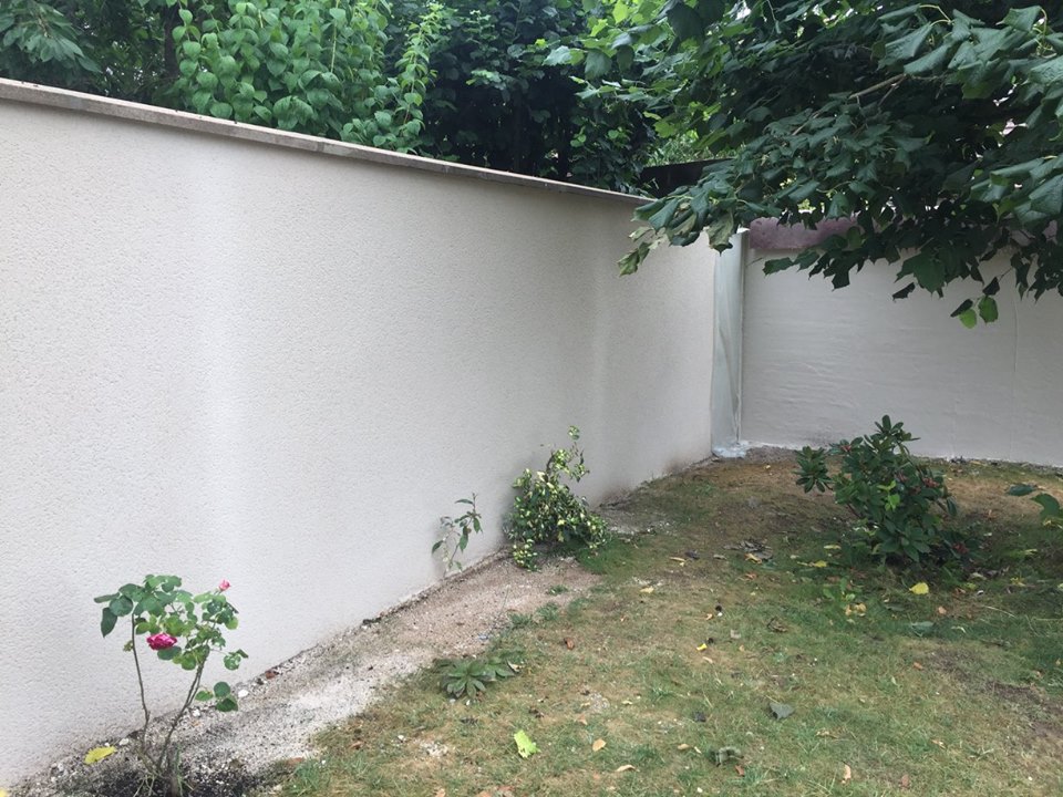 Maison Travaux et Conception 37 - Rénovation mur de clôture après
